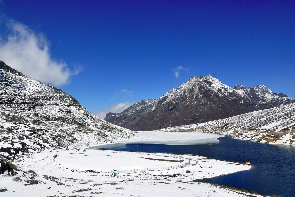 Sela Lake